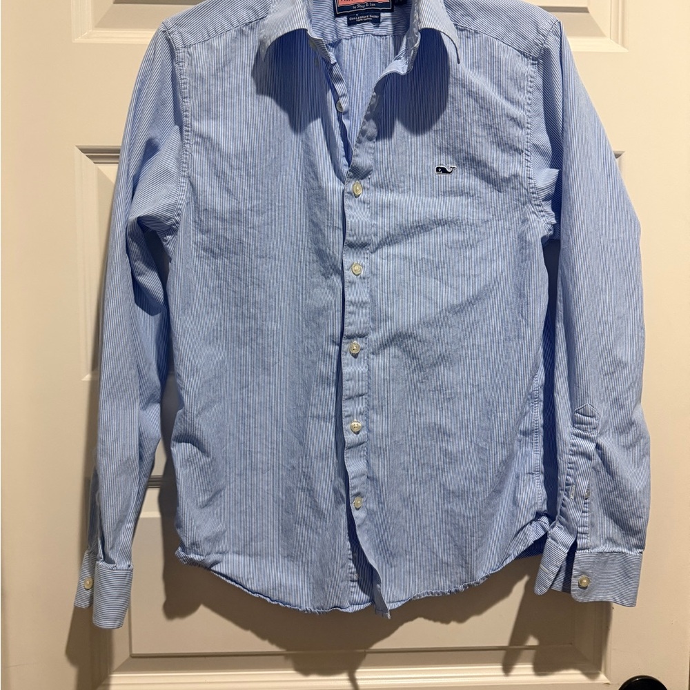 Vineyard Vines Light Blue Men's Button-Down Shirt - Picture 2 of 7